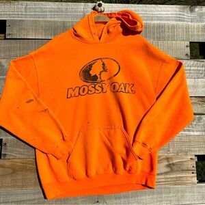 Men’s hunter orange Mossy Oak hoodie Size L